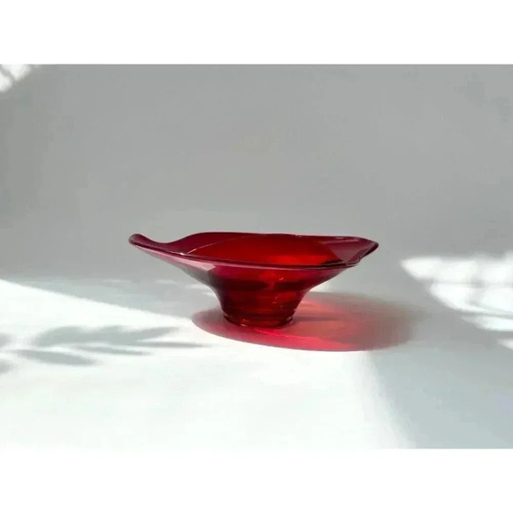 MCM Epic Viking Glass Co. Divided Ruby Red Dish - Picture 7 of 9